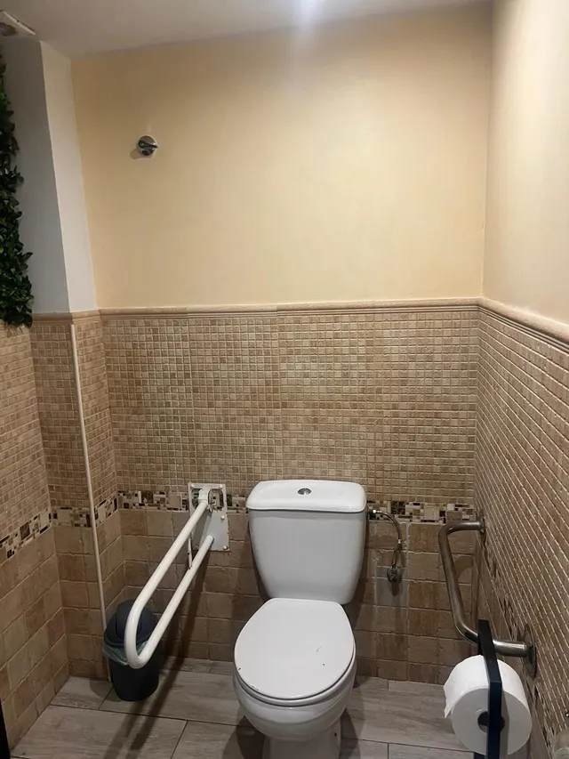 Bar 1 habitación 100m² en alquiler - Marbella — 8