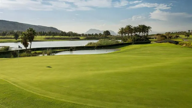 VILLA DE 3 DORMITORIOS 3 BAÑOS EN ORIHUELA COSTA ( LAS COLINAS GOLF ) — 26