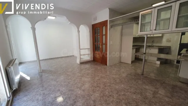 PISO EN VENTA - PRÍNCIPE DE VIANA. - foto 2