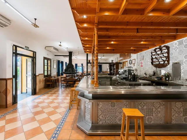 Ponemos a la venta el mítico Restaurante Montesol de Padul - foto 4