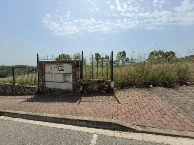 Terreno edificable con proyecto y permiso de obra vigente en Sant Esteve Sesrovires — 7