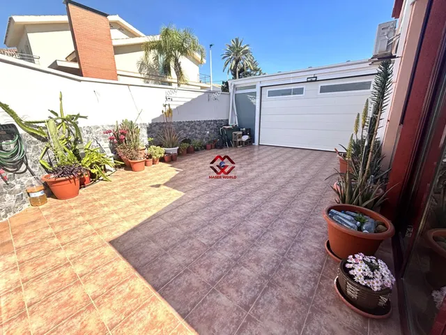 Innovación, eficiencia y confort en un exclusivo chalet de esquina en la Costa Cálida — 3