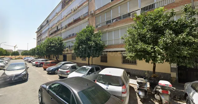 Venta piso en Sevilla — 2