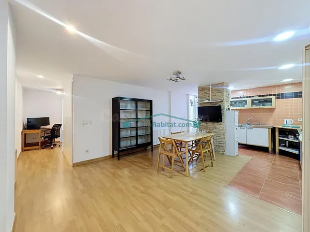 Espectacular vivienda reformada de 149 m2 con ascensor y ter - foto 5