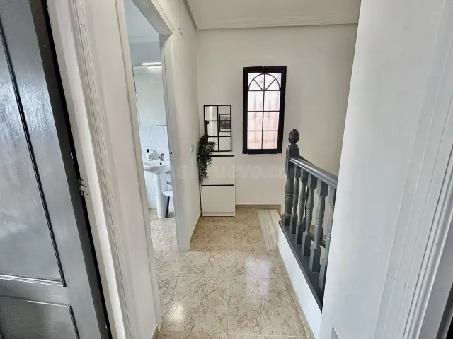 Villa 2 habitaciones 77m² en venta - Villamartin - foto 5