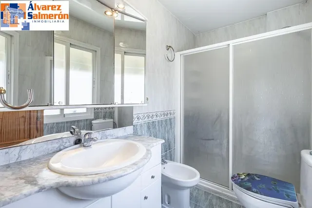 Magnífico piso ideal para invertir o para vivir sin vecinos y con vistas despejadas. — 21