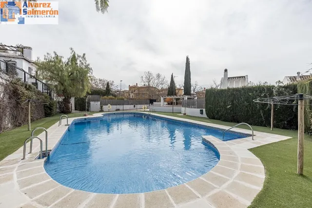 Casa única en Granada capital. — 34