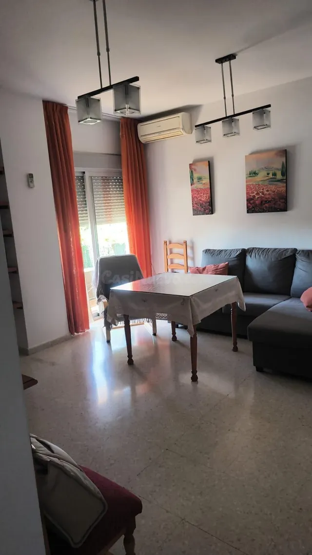 SE ALQUILA HABITACIÓN EN EL ZAIDIN - foto 4