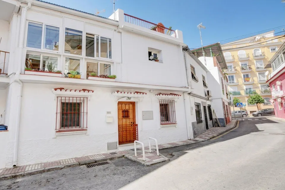 Casa en el Centro de Arroyo de la Miel