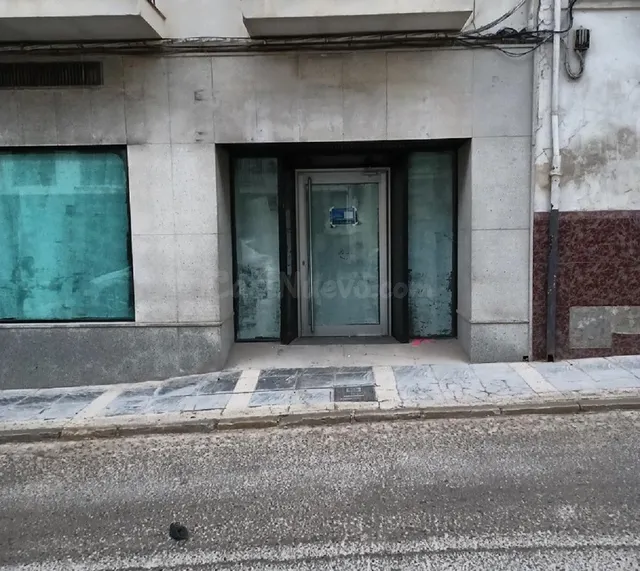 ¡Tu Próximo Local en Montefrío te Espera! — 3