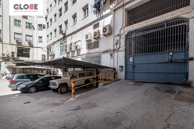 Plaza de garaje en calle Recogidas — 10