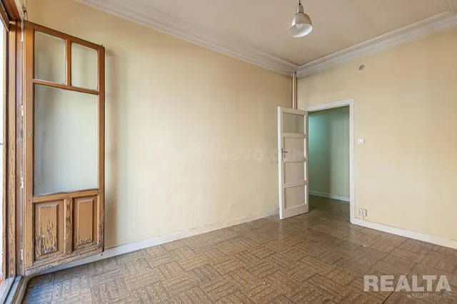 EXCLUSIVO PISO EXTERIOR EN BARRIO SALAMANCA — 4