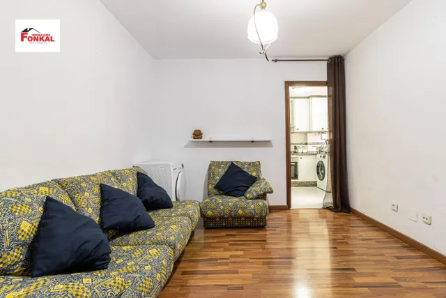 AMPLIO PISO EN EL CENTRO, ZONA MADRE DE DIOS — 27