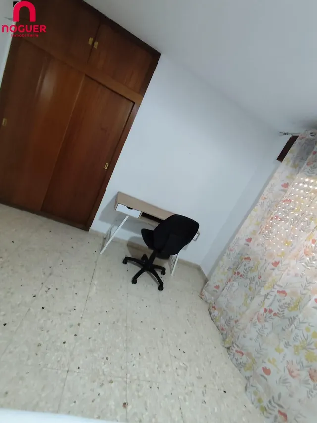 MAGNIFICO PISO ESTUDIANTES JUNTO A LA AVENIDA AMERICA Y LA estación DE RENFE — 14