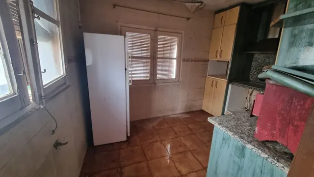 Casa en venta en Aguarón. — 13