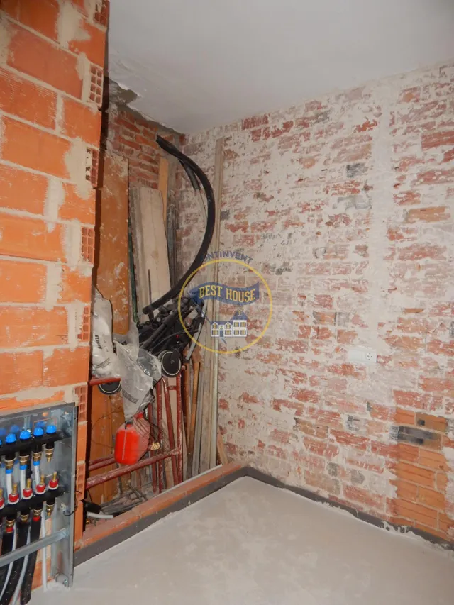 CASA PARA REFORMAR CON CLIMALIT TRIPLE Y PREINSTALACIÓN DE S - foto 3