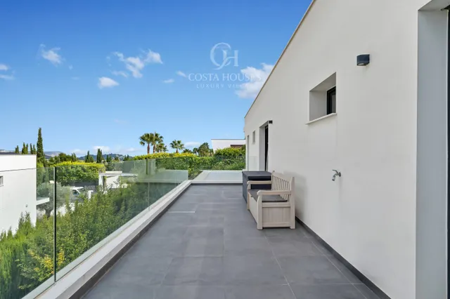 Villa aurena · arquitectura contemporanea, luz y calma mediterranea en javea — 43