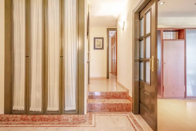 Chalet exclusivo una sola planta en el centro de La Zubia — 23