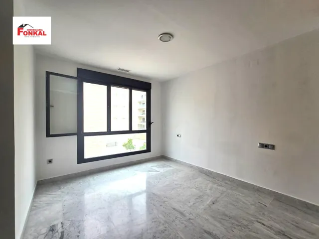 Moderno piso en el centro de jerez — 25