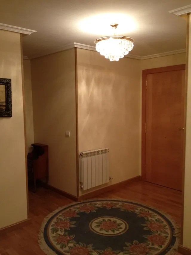 SE VENDE AMPLIO PISO, 138 M2, SEMINUEVO, TRASTERO, ASCENSOR, GARAJE. PARA ENTRAR A VIVIR — 13