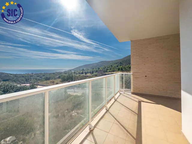 APARTAMENTO DE DOS DORMITORIOS CON VISTAS AL MAR