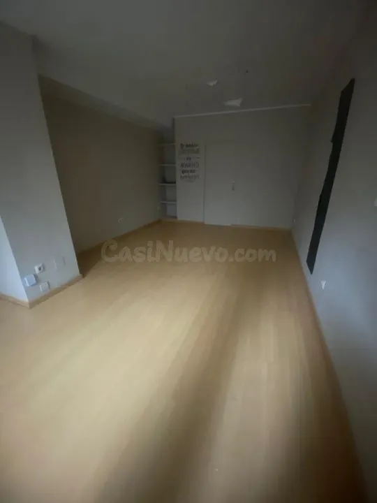 SE VENDE LOCAL EN ZONA CENTRO!!!!!