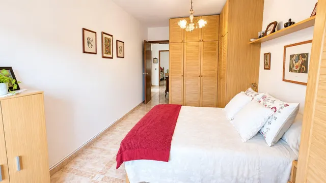 PISO PARA ENTRAR A VIVIR EN POBLENOU DE 3 habitaciones — 18