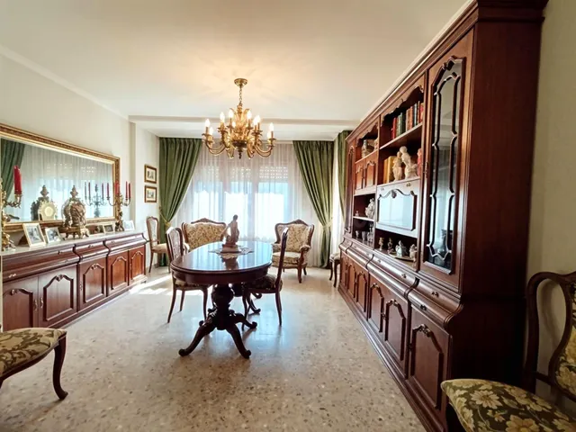 Luminosa vivienda a la venta en una ubicación privilegiada - foto 2