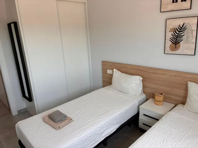 Apartamento 2 habitaciones 90m² en venta - PAU 8 — 27