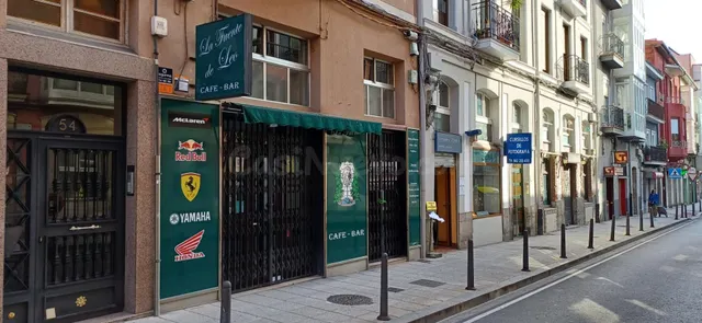 Local en Calle Cisneros de Santander - foto 2