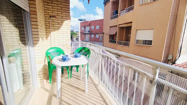 Piso 3 dormitorios próximo al mar con parking incluido — 2