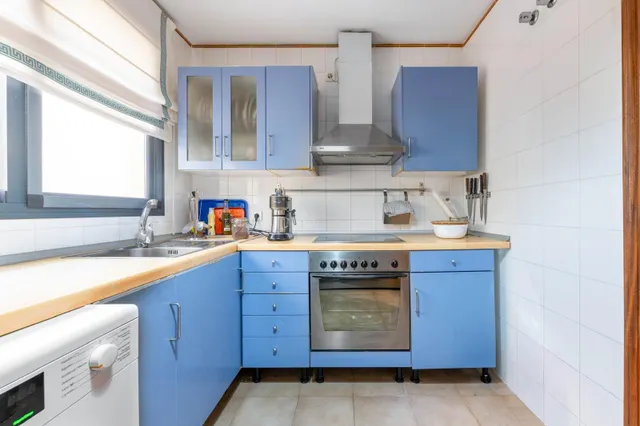 ¡Vive el Centro sin ruido! 180m2 construidos, 4 dormitorios, patio, garaje y trastero en calle Inocentes — 8