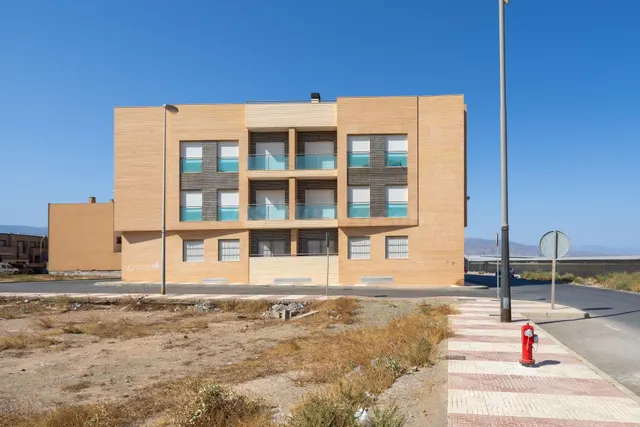 !!Espectacular vivienda en Roquetas de Mar!! - foto 3