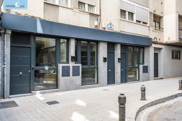 Amplia vivienda junto METRO Recogidas a estrenar! — 13