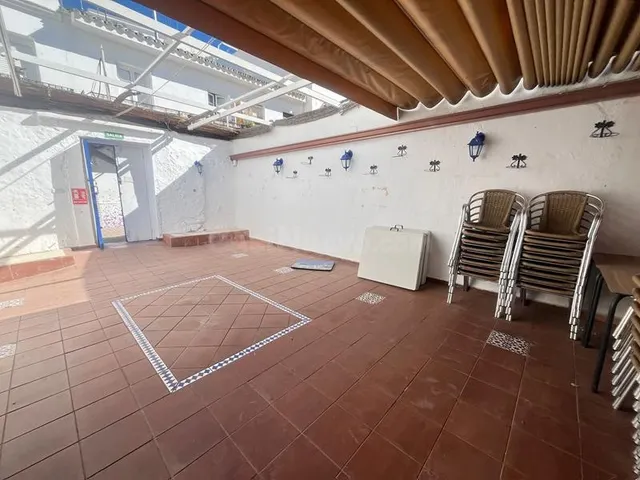 ALQUILER DE ALMACEN EN CENTRO DE ESTEPONA - foto 5