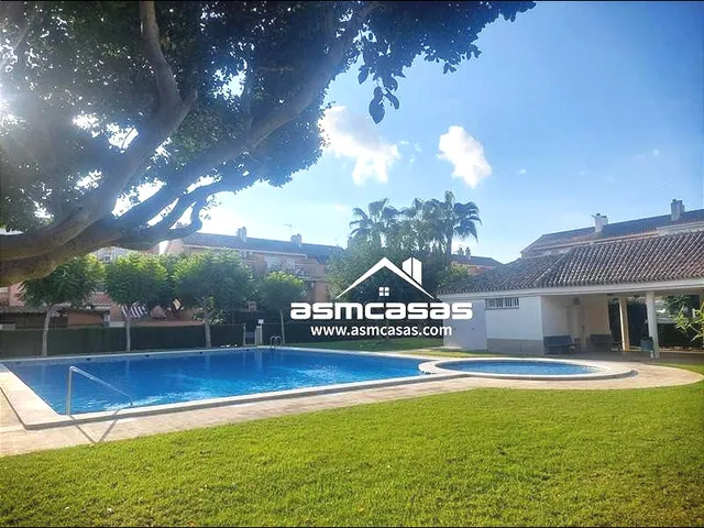 Chalet adosado en zona Pinar Grao de Castellón — 42