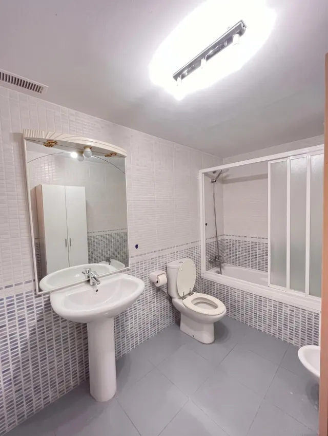 Piso 4 habitaciones 130m² en venta - Comillas — 8