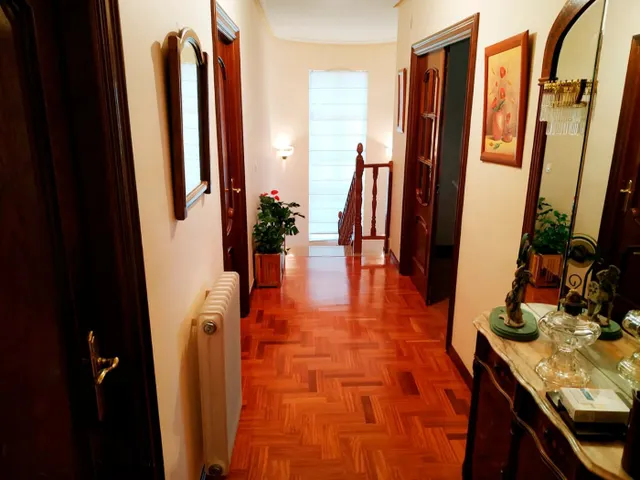 Urbis te ofrece un chalet independiente en venta en Castellanos de Villiquera, Salamanca. — 32