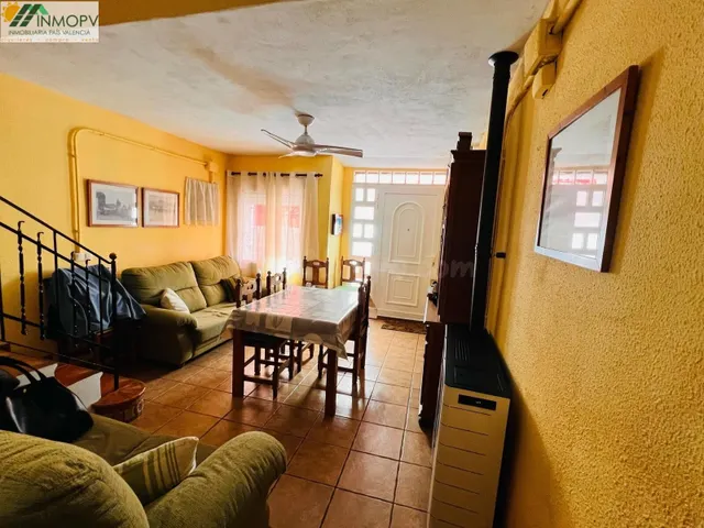 CASA CON JARDIN Y PISCINA PRIVADA EN CALIG! - foto 3