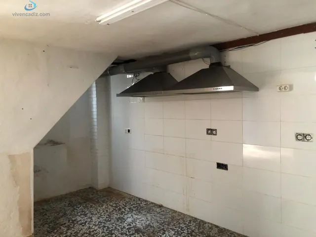 Local en venta con posibilidad de convertir a vivienda. — 5