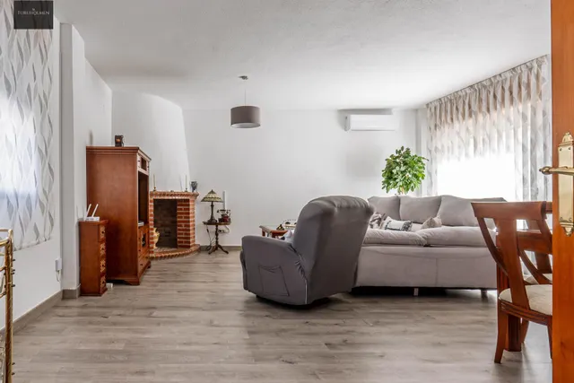 MAGNIFICA CASA EN LAS GABIAS — 8