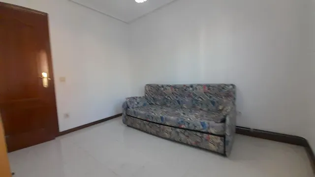 PISO EN VENTA DE TRES habitaciones EN CIGALES — 32