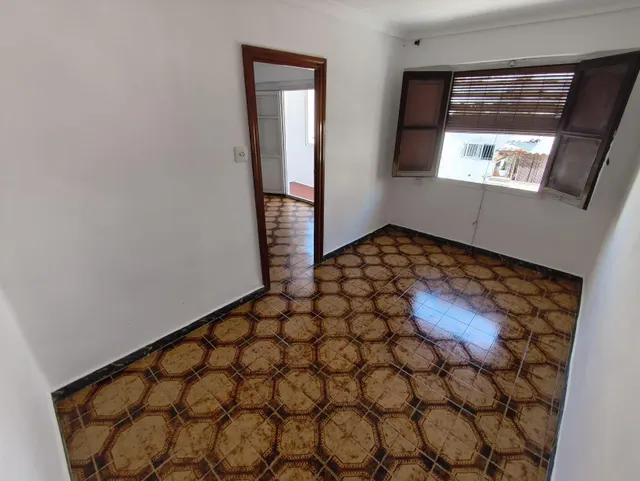 VIVIENDA DE 4 DORMITORIOS EN EL CENTRO DE BENIMACLET — 30