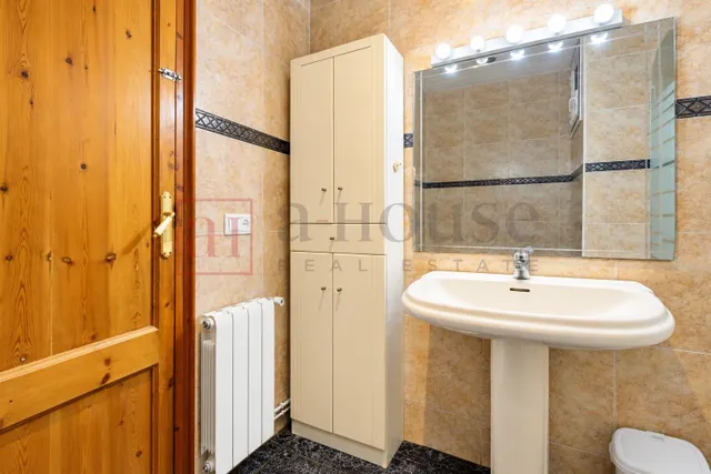PISO LISTO PARA ENTRAR A VIVIR CON BALCON Y DOBLE ORIENTACIÓN EN LA DRETA DE L'EIXAMPLE — 22