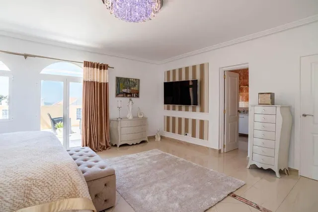 Villa 4 habitaciones 302m² en venta - Pueblo 9 — 18