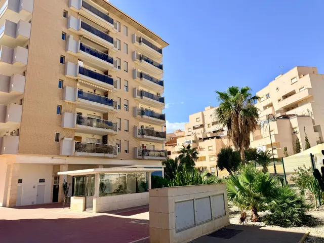 Vivienda reformada con terraza en Aguadulce Norte, piscina comunitaria y lista para entrar a vivir — 29