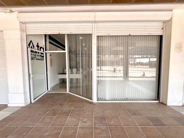 Local comercial 70m² en venta - La Zenia — 8