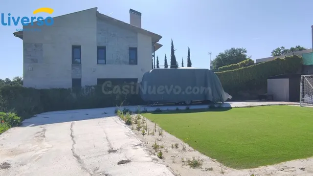 PARCELA URBANA DE 614 m2 CON VISTAS DESPEJADAS EN VALMORAL,  - foto 2