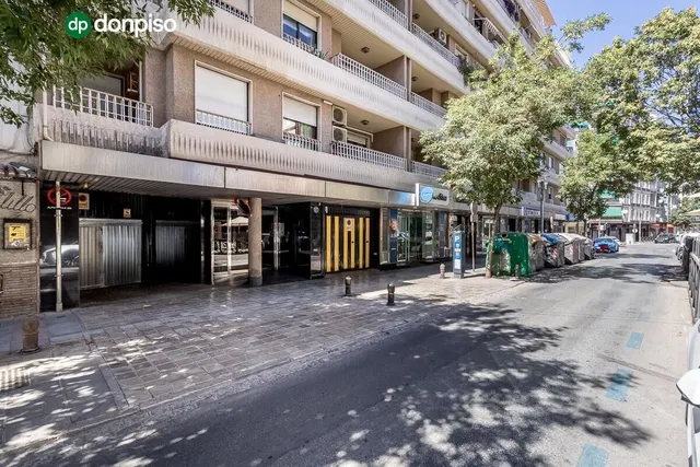PLAZA DE GARAJE JUNTO A RECOGIDAS — 8
