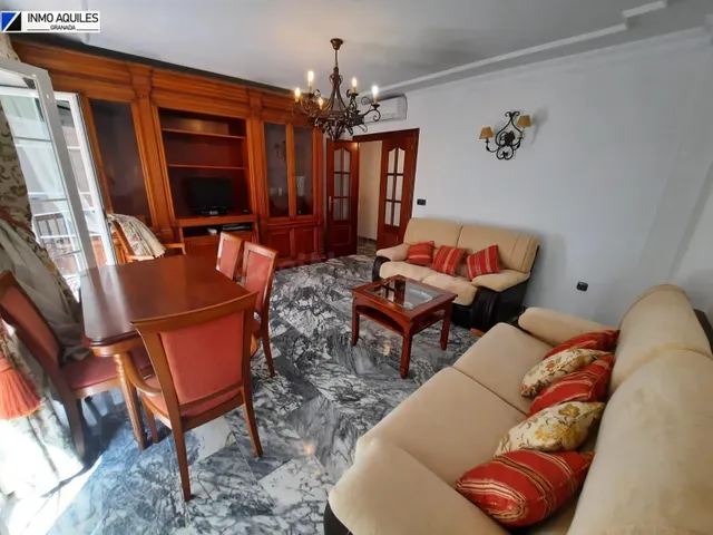 Piso 3 habitaciones 100m² en alquiler - Alhamar — 3